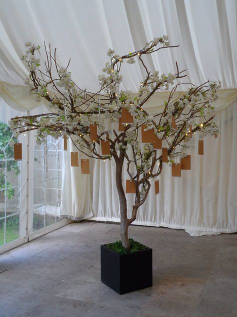 Tree wedding centerpieces