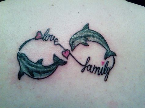 Infinity Dolphin Tattoo Meaning, Hearts Tattoos, Dolphin Tattoos, Dolphin Tattoo, Butterfly Tattoo Ideas, Tropical Tattoo, Dolphins Tattoo, Tattoos Infinity, Love And Family