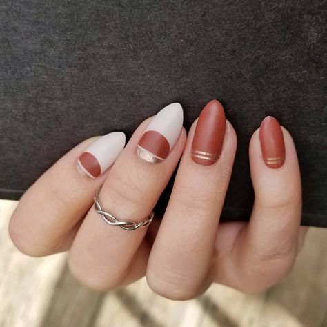 With fall officially here, it’s easy to get in the mood with one of these nail art manis you can recreate at home. 90s Nails, Desert Dream, D Love, Jamberry Nail Wraps, Jamberry Nails, Oval Nails, Brown Nails, Desert Wedding, Vegan Beauty