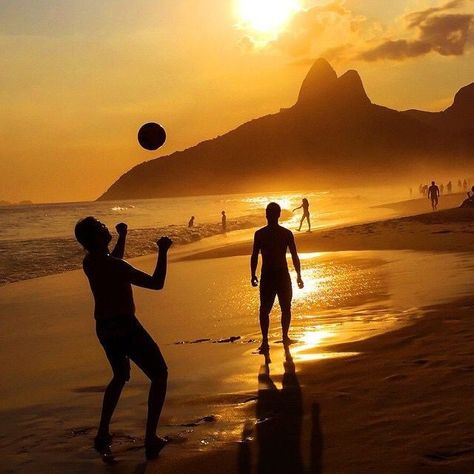 Girl Playing Football, Rio Photography, Golden Summer, Playing Football, Sun Goes Down, Summer Feeling, Summer Dream, I Want To Be, Travel Diary