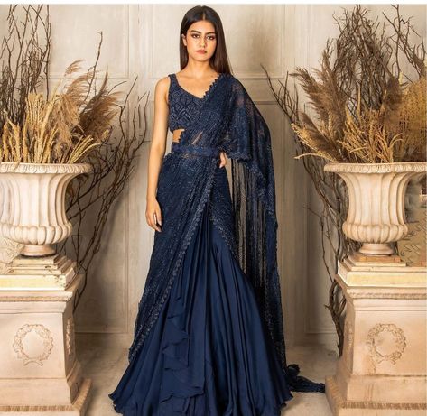 Indian Maid Of Honor Outfit, Sangeet Outfit Sisters, Sangeet Gown, Diy Lehenga, Draped Sarees, Sarees For Girls, Saree Draping Styles, Gown Party Wear, Indian Outfits Lehenga