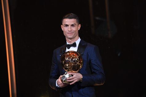 How Cristiano Ronaldo Beat Messi To Win His 5th Ballon dOr Neymar Paris, Lewandowski Bayern, Ronaldo Madrid, Ballon Dor, Mother Maria, Football Ronaldo, Cristiano Jr, Ronaldo Photos, Ronaldo Pictures