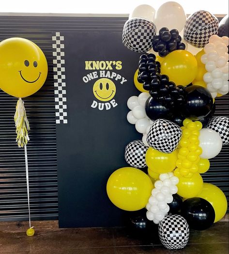 Birthday Smiley, One Happy Dude, Boys 1st Birthday Party Ideas, Baby Birthday Themes, Birthday Party Theme Decorations, First Birthday Party Themes, Birthday Themes, Stage Decorations, 1st Boy Birthday