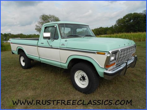 Teal/White '78 F-250 Ranger Green Ford Truck, Ford Dentside, 1990 Ford Ranger, Ranch Truck, Old Teal Ford Truck, 1994 Ford Ranger, Old Chevy Pickups, Dodge 300, Old Blue Truck Aesthetic