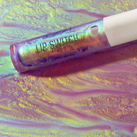 The Holographic Lip Gloss That Sold Out in Just 10 MINUTES Is Back in Stock Holographic Lips, Green And Lavender, Long Wear Lipstick, Sigma Beauty, Cruelty Free Cosmetics, The Unicorn, Beauty Industry, All Things Beauty, Jewel Tones