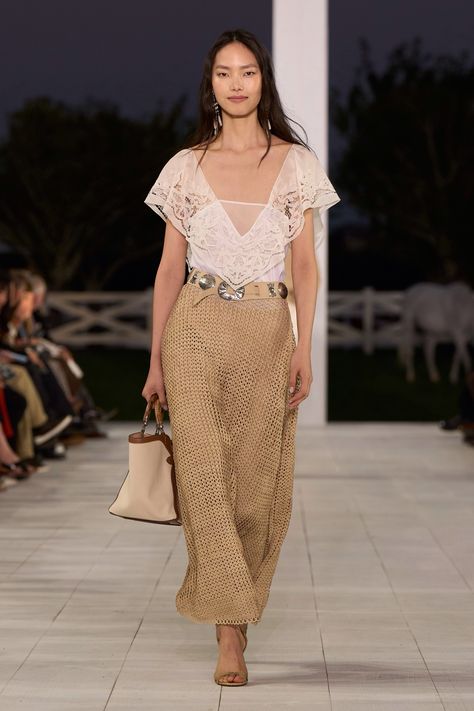 Ralph Lauren Spring 2025 Ready-to-Wear https://www.vogue.com/fashion-shows/spring-2025-ready-to-wear/ralph-lauren/slideshow/collection#37 Blue Slip Dress, Jeans Models, Slinky Dress, Column Skirt, Ralph Lauren Collection, Spring Looks, Moda Operandi, Ideias Fashion, Maxi Skirt