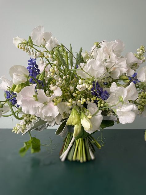 Iris And Lily Bouquet, Orchid And Lily Of The Valley Bouquet, Lilies Of The Valley Bouquet, Bouquet With Lily Of The Valley, Lily Of Valley Bouquet, Lily Of The Valley Floral Arrangements, White Iris Bouquet, Wedding Bouquets Lily Of The Valley, Lily Of The Valley Arrangement