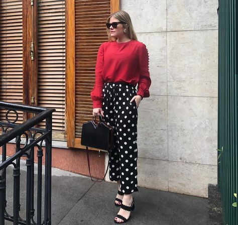 Polka Dots Pants Outfit, Polka Dot Pants Outfit, Black Pants Outfit, Polka Dots Outfit, Outfit Png, Polka Dot Pants, Outfits 2017, Winter Fashion Outfits, Office Outfits