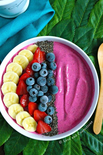 Fruit Smoothie Bowl Recipes, Dragon Fruit Smoothie Bowl Recipe, Fruit Smoothie Bowl, Dragon Fruit Smoothie Bowl, Dragon Food, Gerd Recipes, Apricot Smoothie, Dragon Fruit Smoothie, Drinks Recipe