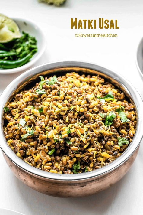 Matki Usal is a very common, vegan and healthy Maharashtrian dry curry (sabzi) made using sprouted Usal Recipe, Veg Pulao, Maharashtrian Recipes, Vegan Indian Recipes, Masala Spice, Small Tomatoes, Indian Snack Recipes, Loaf Cake, Indian Food Recipes Vegetarian