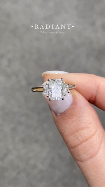 Preppy Engagement Ring, Radiant Side Stone Engagement Ring, Radiant With Side Stones, Diamond Shape Engagement Ring, Radiant Cut With Side Stones, Radiant Engagement Ring With Side Stones, Engagement Rings With Side Stones, Diamond Shaped Engagement Ring, Wedding Wishlist