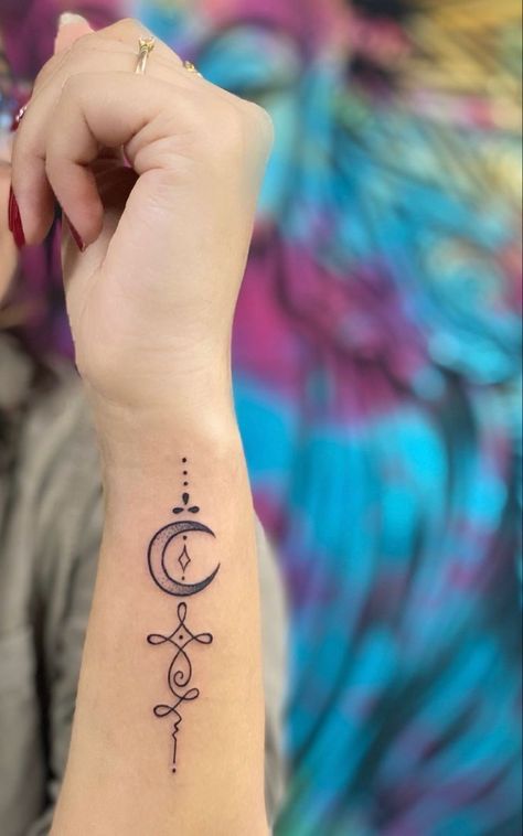 Independent Women Tattoos Symbol, Sun Unalome Tattoo, Unconditional Love Tattoo Ideas, Unconditional Love Symbol Tattoo, Moon Unalome Tattoo, Unalome Tattoo Moon, Mahindi Desine, Lucky Tattoo Symbols, Unconditional Love Symbol