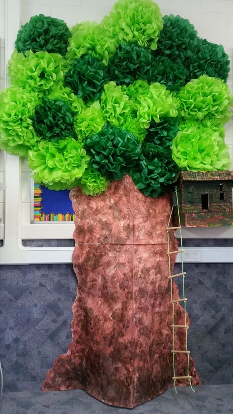 Tree Theme Classroom Ideas, Tree Made Of Cardboard, Paper Tree Classroom, Tissue Paper Trees, Tree Classroom, Painted Cardboard, Classroom Tree, Tree Props, Camping Classroom