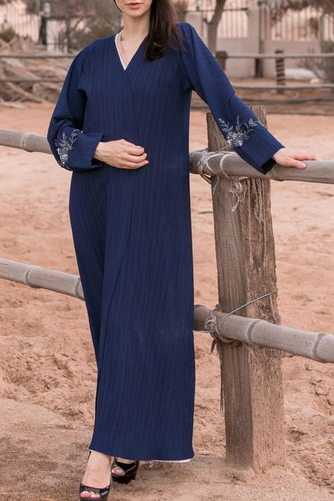 Denim Abaya, Modern Kaftan, Arabic Kaftan, Kids Kaftan, Abaya Pattern, Casual Abaya, Abaya Black, Abaya Kimono, Kaftan Dresses