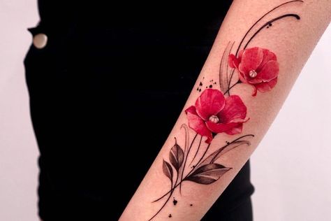 Poppy Side Tattoo, Poppy Flower Hand Tattoo, Bouquet Of Poppies Tattoo, Poppy Flower Tattoo Color, Red Poppy Flower Tattoo, August Tattoos, Amapola Tattoo, Poppy Flower Tattoo Design, Red Flowers Tattoo