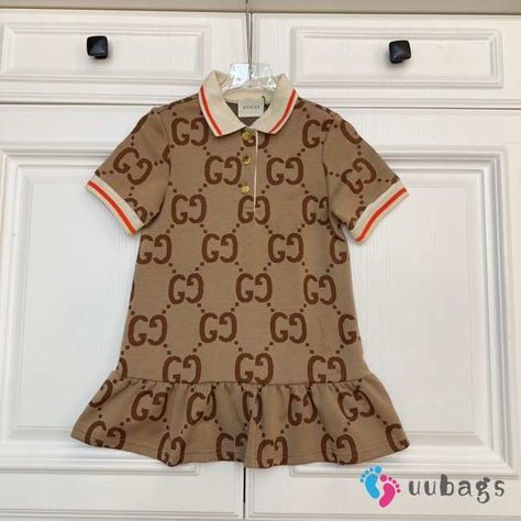 Gucci baby doll with logo GG dress for baby girls - uubags.org Gucci Baby, Dress For Baby, Clothing Websites, Baby Doll, Baby Dress, Baby Dolls, Gucci