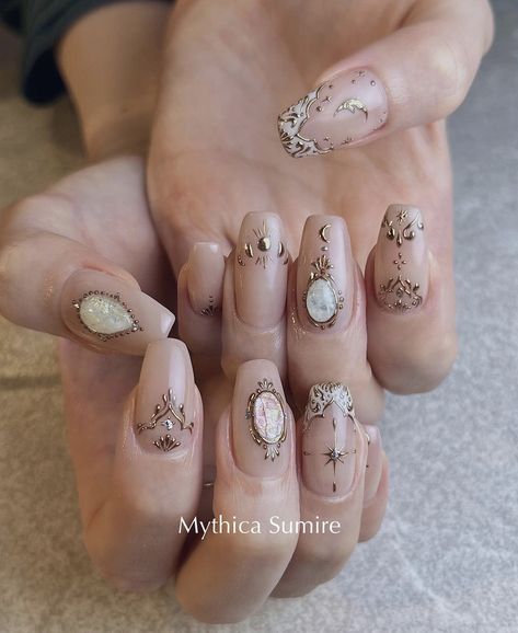 Henna Nail Design, Vintage Nail Art, Bohemian Nails, Nailart Ideas, Henna Nails, Boho Nails, Art Deco Nails, Hello Nails, Beauty Vibes