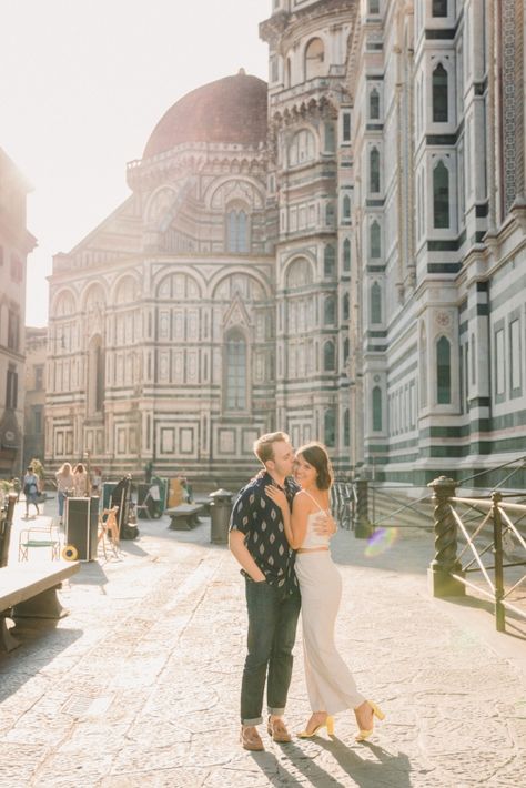 A local's guide to honeymooning in Florence, Italy - Bridal Musings Florence Honeymoon, Honeymoon Italy, Visit Florence, Drink Shop, Florence Wedding, Italy Honeymoon, Arno River, Honeymoon Photos, Honeymoon Ideas