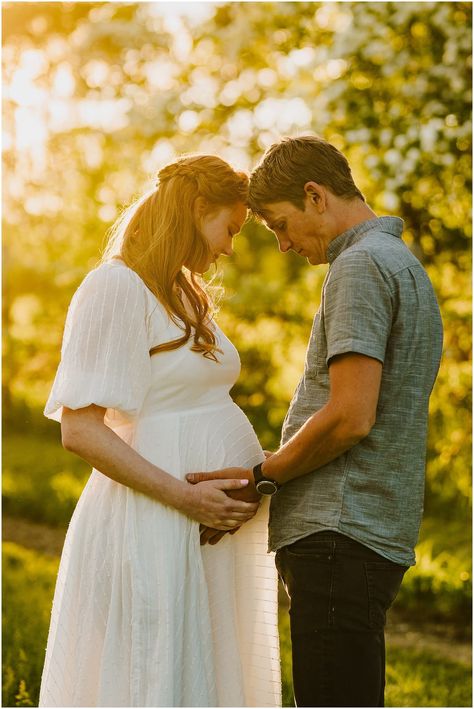 Golden hour maternity pictures. This couple took spring maternity pictures before their sweet baby's arrival. maternity photographer | maternity photo ideas | maternity photography ideas Maternity Shot Ideas, Maternity Photo Poses Couple, Maternity With Kids, Maternity Prompts, Spring Pregnancy Photoshoot, Maternity Photography Spring, Maternity Pictures Spring, Maternity Couple Photography, Spring Maternity Pictures