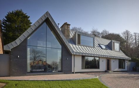 Modern Dormer, Bungalow Transformation, Dormer Bungalow, Blossom House, Shed Dormer, Bungalow Exterior, Bungalow House, House Extensions, Facade House