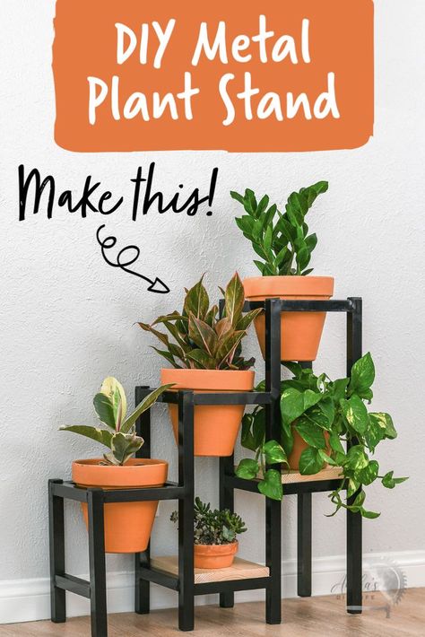 This is a great beginner metal project idea. DIY tiered metal plant stand - great beginner blow torch project. #anikasdiylife Blow Torch, Support Pour Plante, Diy Welding, Metal Working Projects, Metal Plant Stand, Diy Plant Stand, Scrap Wood Projects, Plant Stand Indoor, Metal Art Diy