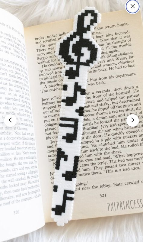 Perler Bead Bookmarks Pattern, Bookmark Perler Beads, Hama Beads Bookmark, Perler Bookmark, Perler Bead Bookmarks, Hamma Beads Ideas, Easy Perler Bead Patterns, Perler Ideas, Easy Pixel Art