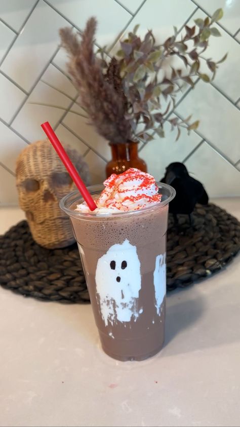 Kennedy Chugg | SPOOKY GHOST CHOCOLATE MILK 👻🎃🥤 It doesn’t get much easier than this! Bring the Halloween vibes with this quick little treat! #halloween... | Instagram Ghost Chocolate, Halloween Instagram, Milk It, Spooky Ghost, Halloween Vibes, Chocolate Milk, Ghost, Milk, Bring It On