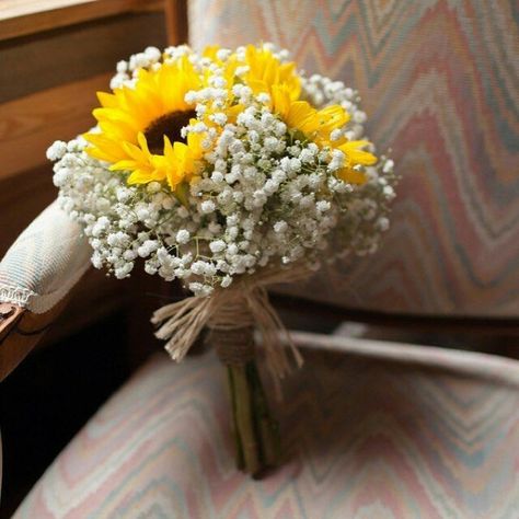 Breath Photography, Sunflower Bridesmaid Bouquet, Bouquet Photography, Sunflower Wedding Bouquet, Bridesmaids Bouquet, Cabin Wedding, Sweet Bouquet, Bridesmaid Flower, Babies Breath