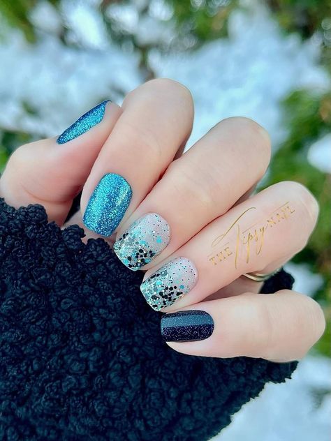 Color Street Nails Combos, Color Street Combos, Nail Colors For Winter, Nail Color Combos, Teal Nails, Pretty Nail Colors, Fun Nail Colors, Nail Colors Winter, Great Nails