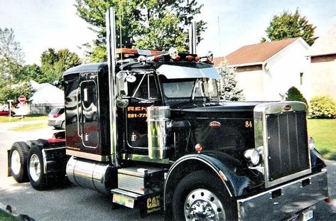 Peterbilt Truck, Dodge Diesel Trucks, Studebaker Trucks, Dodge Diesel, Peterbilt 359, Chevy Diesel Trucks, Tractor Trailer Truck, Freightliner Trucks, Custom Big Rigs