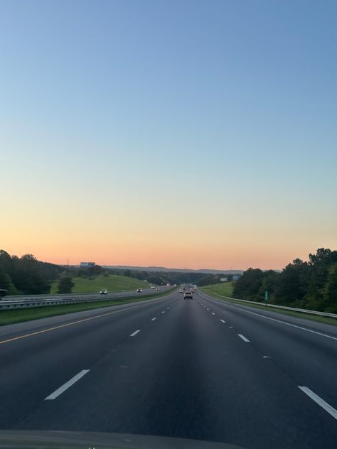 Interstate, I-65 North, Southern, Alabama, Sunsets, Scenerary, Drives, Aesthetic Drives Aesthetic, Southern Aesthetic, Southern Nights, Southern Mom, Beautiful Roads, American Road Trip, Birmingham Alabama, Winter Break, Down South