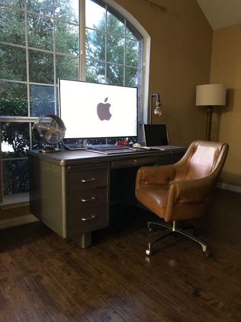 Tanker Desk Office, Trunk Desk, Mac Desk, Vintage Leather Chair, Vintage Office Furniture, Metal Office Desk, Vintage Office Desk, Industrial Accessories, Vintage Leather Chairs