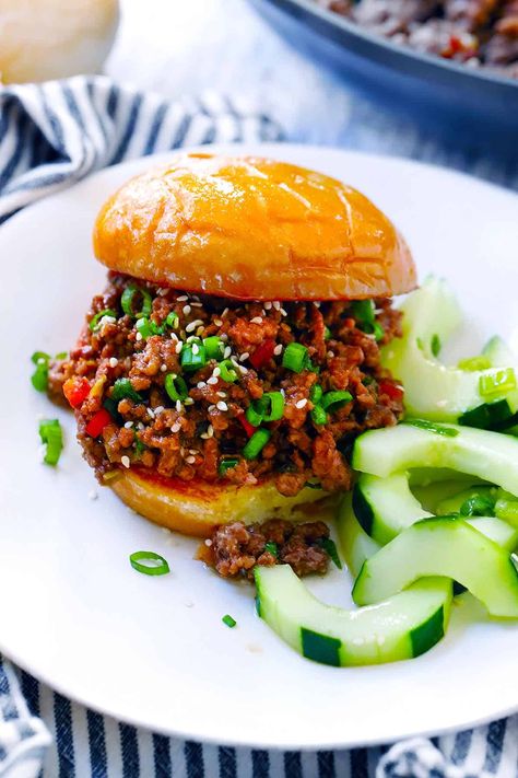 Bulgogi Recipe Ground Beef, Bbq Sloppy Joes, Sloppy Joe Burger, Recipe Ground Beef, Sloppy Joes Sandwich, Korean Bbq Sauce, Dinner Sandwich, Bulgogi Recipe, Gluten Free Buns