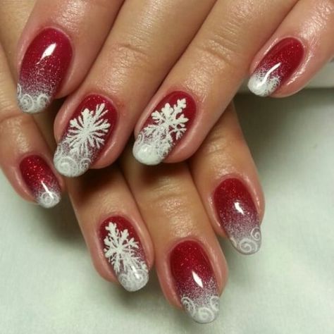 60 Beautiful Ombre Nail Design Ideas for 2022 - The Trend Spotter Xmas Nail Designs, Red Ombre Nails, Purple Ombre Nails, Christmas Nail Art Ideas, Red Nail Art, Pink Ombre Nails, Ombre Nails Glitter, Christmas Nails Easy, Flower Nail Designs