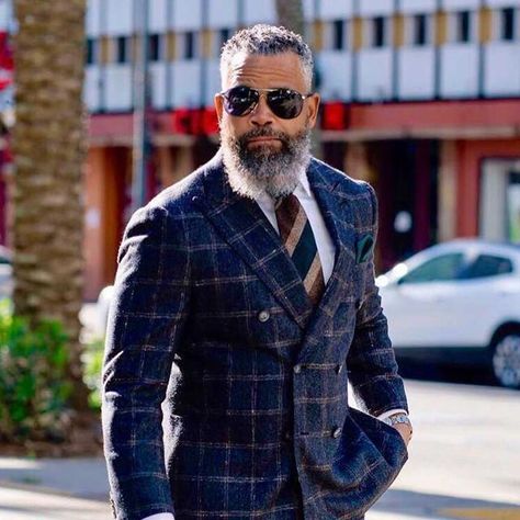 Silverfox Squad, Silver Foxes Men, Business Suits, Silver Foxes, Silver Fox, Style Fashion, Influencer, Photo Shoot, Iphone Wallpaper