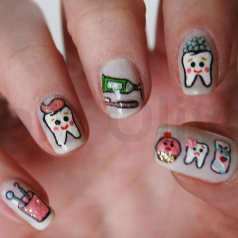 Dental Nail art!  Such a cute creative idea!!   www.martinandshengdental.com Tumblr Nail Art, Hygiene School, Dental Hygiene School, Kedokteran Gigi, Dental Fun, Dental Life, Dental Art, Dental Humor, Dental Hygienist