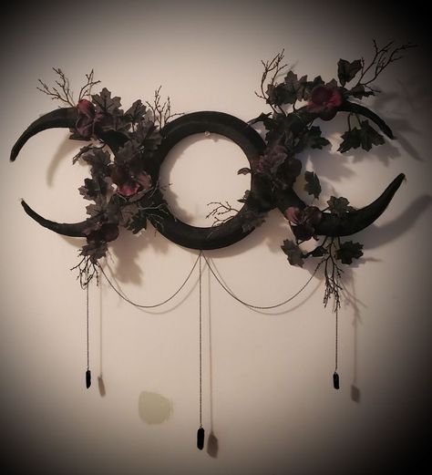 Triple Moon/Goddess Wreath | Wiccan decor, Diy crafts for home decor, Witchy crafts Gothic Sheek Decor, Minimalist Halloween Wreath, Dollar Store Gifts Diy, Wiccan Halloween Decor, Dark Wreath Ideas, Gothic Decor Diy Ideas, Witch Wreath Ideas, Triple Moon Wreath Diy, Diy Witchy Christmas Gifts