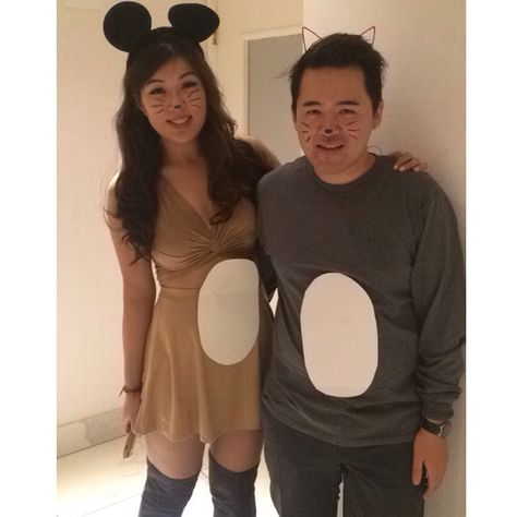 DIY Tom and Jerry Couple Costume. Super easy and adorable! Tom And Jerry Costume Diy, Tom And Jerry Couple Costume, Tom And Jerry Couple, Tom And Jerry Costume, Couple Costume, Costume Diy, Party Halloween, Fall Ideas, Tom And Jerry