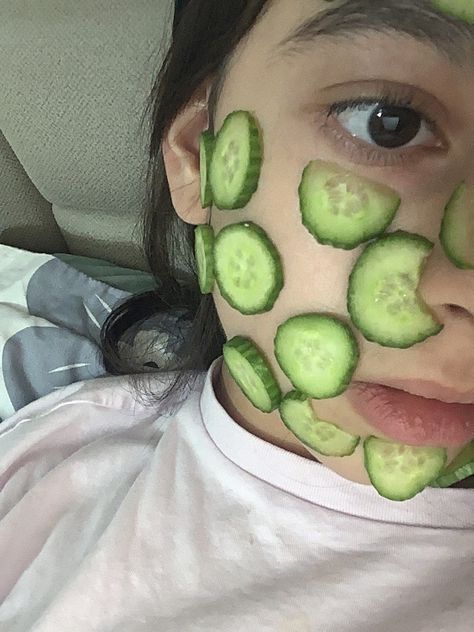 Cucumber in my face😭 Cucumber Cartoon, Holistic Nutrition Recipes, Cucumber For Face, Cucumber Canning, Face Peel, Healthy Breakfast Recipes Easy, Healing Waters, Holistic Nutrition, Eye Bags