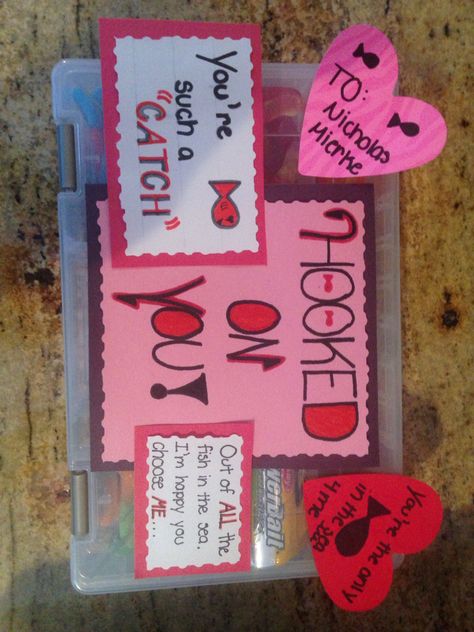 Made my boyfriend this fishing tackle box for my boyfriend for Valentine's Day! Boyfriend Tackle Box Gift, Fishing Tackle Box Ideas Diy Candy, Valentines Fishing Ideas, Snacks For Your Boyfriend, Hooked On You Tackle Box Gift Ideas, Tackle Box Valentines Day, Fishing Valentine Ideas For Him, Fishing Tackle Box Ideas, Sweetest Day Gifts For Boyfriend