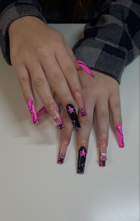 Kawaii nails with silver gems hello kitty Hello Kitty Nails With Gems, Hot Pink And Silver Nails, Black French Tip Hello Kitty Nails, Silver Hello Kitty Nails, Pink French Hello Kitty Nails, Black Hello Kitty Nail Charms, Pink French Nails, Junk Nails, Hot Pink Nails