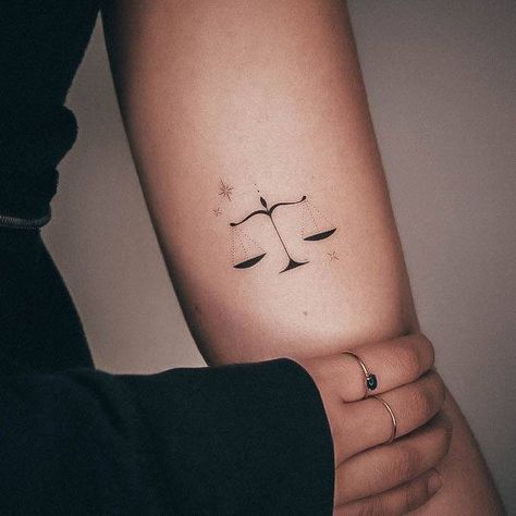 Lady Justice Minimalist Tattoo, Law Inspired Tattoo, Attorney Tattoo Ideas, Libra Tattoo Simple, Scales Tattoo Balance, Libra Scale Tattoo Women, Libra Tattoos For Women, Best Libra Tattoos, Law Tattoo Ideas