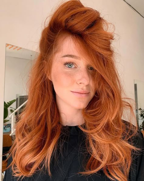 Cheveux Oranges, Hair Color Orange, Natural Red Hair, Red Haired Beauty, Ginger Hair Color, Red To Blonde, Bright Red Hair, Copper Hair Color, Hair Brained