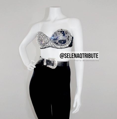 Selena Bustier, Dr Wardrobe, Selena Q, Selena Quintanilla Perez, Selena Quintanilla, Year Old, Cocktail Dress, Queen, Formal Dresses