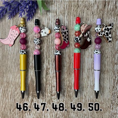 Handcrafted Artisan Brand New Yee Haw Cowgirl Boots Pens Charms Are Lightweight Office Supplies Perfect For Work, School, At Home Use Makes A Thoughtful Gift Pens Include Black Ink & You Get A Bonus Ink Want To Customize Your Own? Customization Options Fully Custom Orders Are $1 Extra Per Pen/ $2 Extra Per Keychain/$4 Per Wristlet See Photos For The Different Beads & Charms To Find All Of My Beaded Products In One Place, Click The Tag Below #Melissasxcloset ***Small Beads Can Cause A Choking Haz Thistle Quilt Pattern, Keychains Beaded, Thistle Quilt, Beaded Gifts, Senior Crafts, Beaded Things, Pumpkin Bead, Beaded Pens, Tatting Jewelry