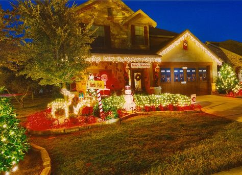 christmas lawn theme north pole | front yards Pinterest Christmas, Front Yards, Front Lawn, The North Pole, North Pole, Cute Christmas, Xmas Decorations, Holiday Ideas, Front Yard