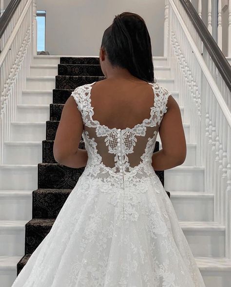 Cap Sleeve Lace Ballgown Wedding Dress Kiernan by Sottero and Midgley. Click to find this gown! . . . . #capsleeveweddingdress #laceweddingdress #ballgownweddingdress #sexyweddingdress Maggie Sottero Savannah, Maggie Sottero Zyranda, Maggie Sottero Kern, Maggie Sottero Greenley, Maggie Sottero Quintyn, Sottero And Midgley Wedding Dresses, Wedding Dresses Lace Ballgown, Short Engagement, Wedding Dress Cap Sleeves