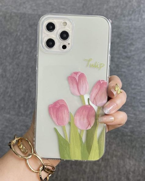 Art For Phone Case, Back Covers For Phone, Cute Aesthetic Phone Cases, Phone Painting, Tulip Phone Case, Diy Resin Phone Case, Clear Phone Case Design, Phone Case Art, Artsy Phone Cases