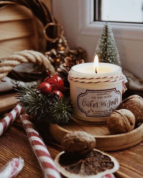 Christmas Candle Photography, Hygge Wallpaper, Candle Photography Ideas, Christmas Lockscreen, Candle Photography, Hanging Christmas Stockings, Candle Cookies, Candles Photography, Cute Christmas Wallpaper