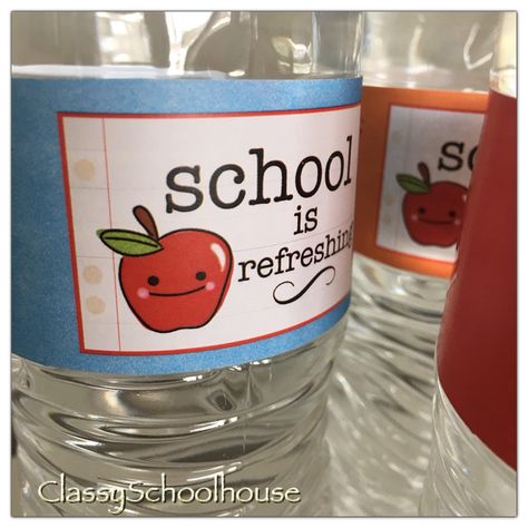 School Open House, School Water Bottles, Appreciation Gifts Diy, Teacher Appreciation Gifts Diy, 6th Grade Science, Back To School Night, Teacher Conferences, Parent Teacher Conferences, Back To School Party